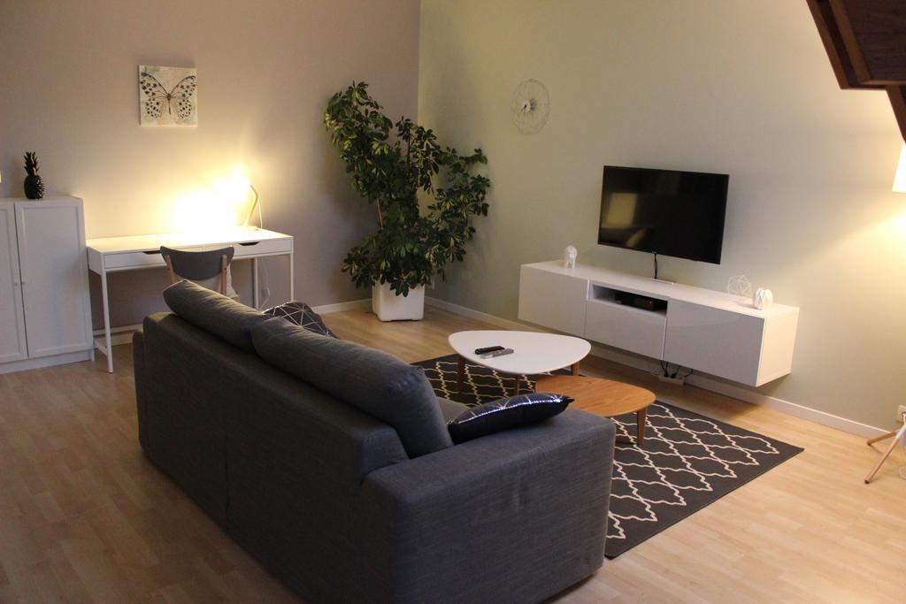 Gite Celeste Pour 6 Personnes Mardeuil Exterior foto